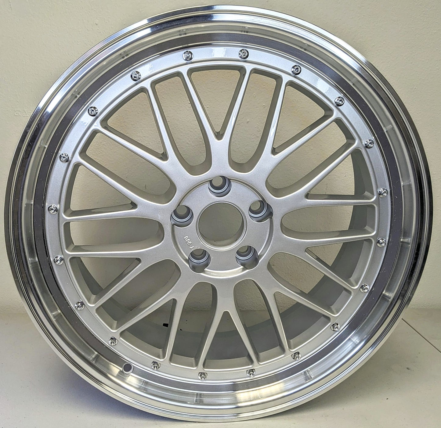 Set of 4 Wheels 20" x 8.5" Silver Mesh Machined Wheels Rims