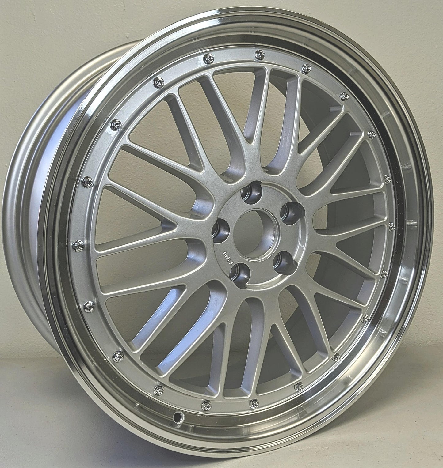 Set of 4 Wheels 20" x 8.5" Silver Mesh Machined Wheels Rims