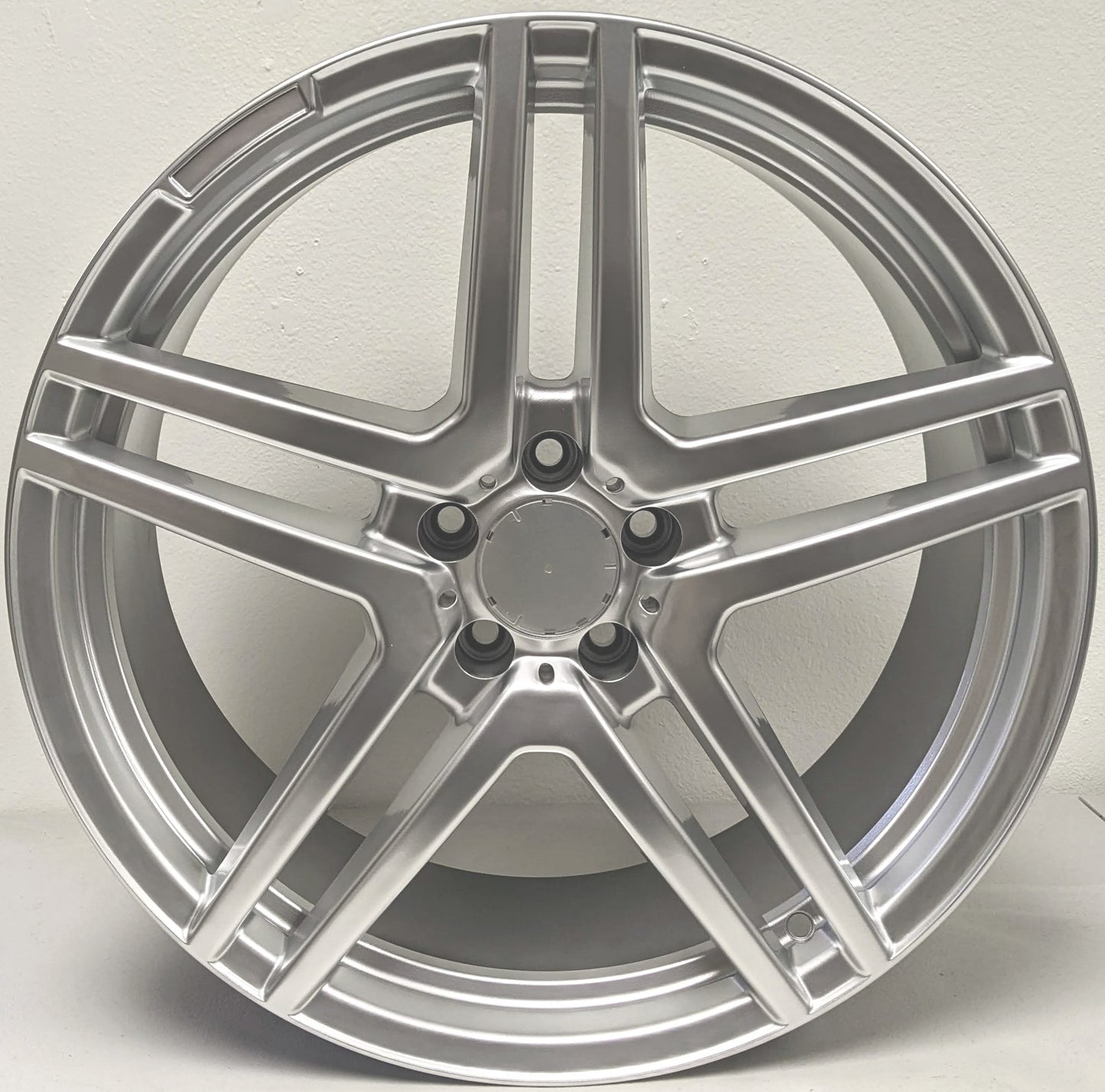 Set of 4 Wheels 20" x 8.5" and 20" x 9.5 Silver Machined Rims