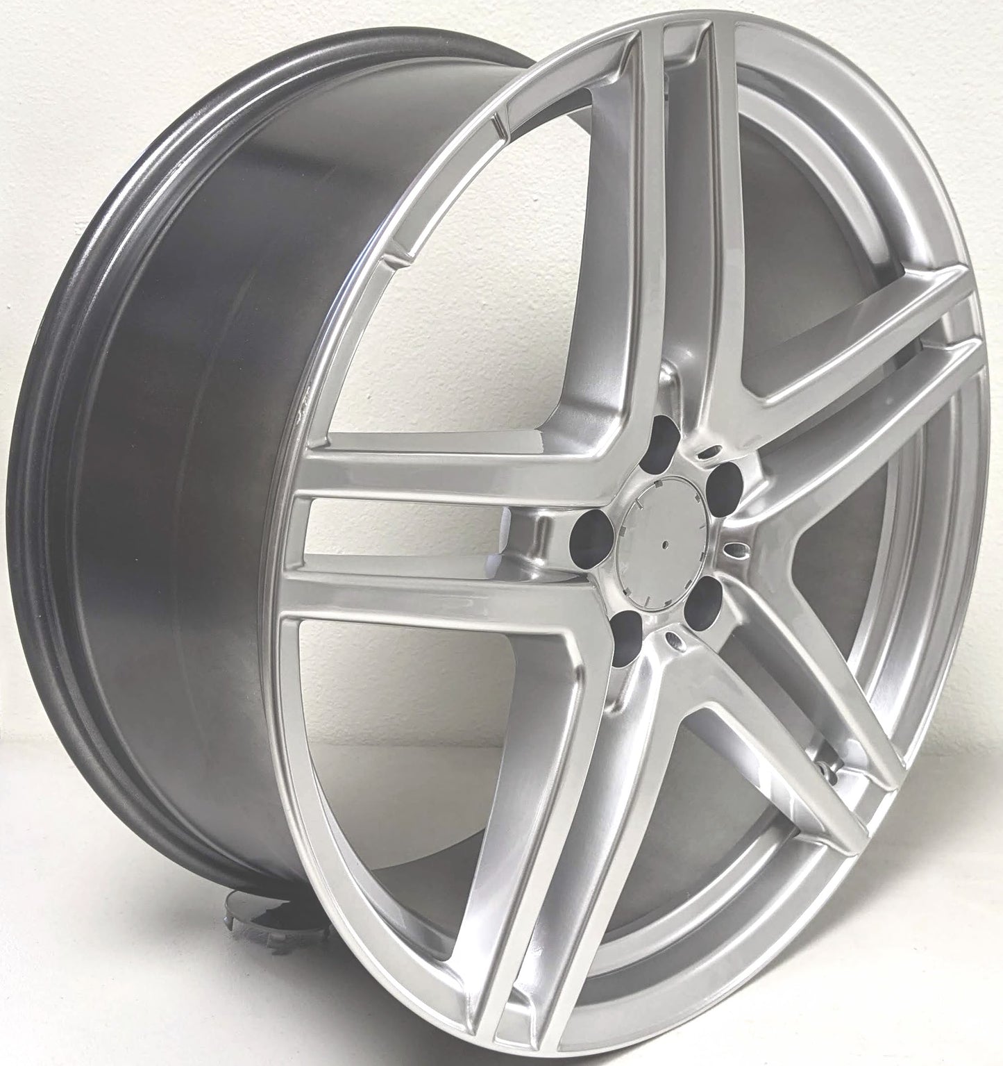 Set of 4 Wheels 20" x 8.5" and 20" x 9.5 Silver Machined Rims