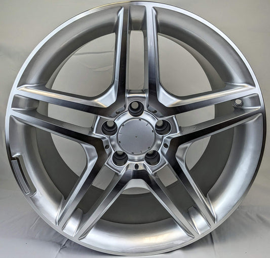 Set of 4 Wheels 18" x 8.5" and 18" x 9.5" Silver Machined Rims