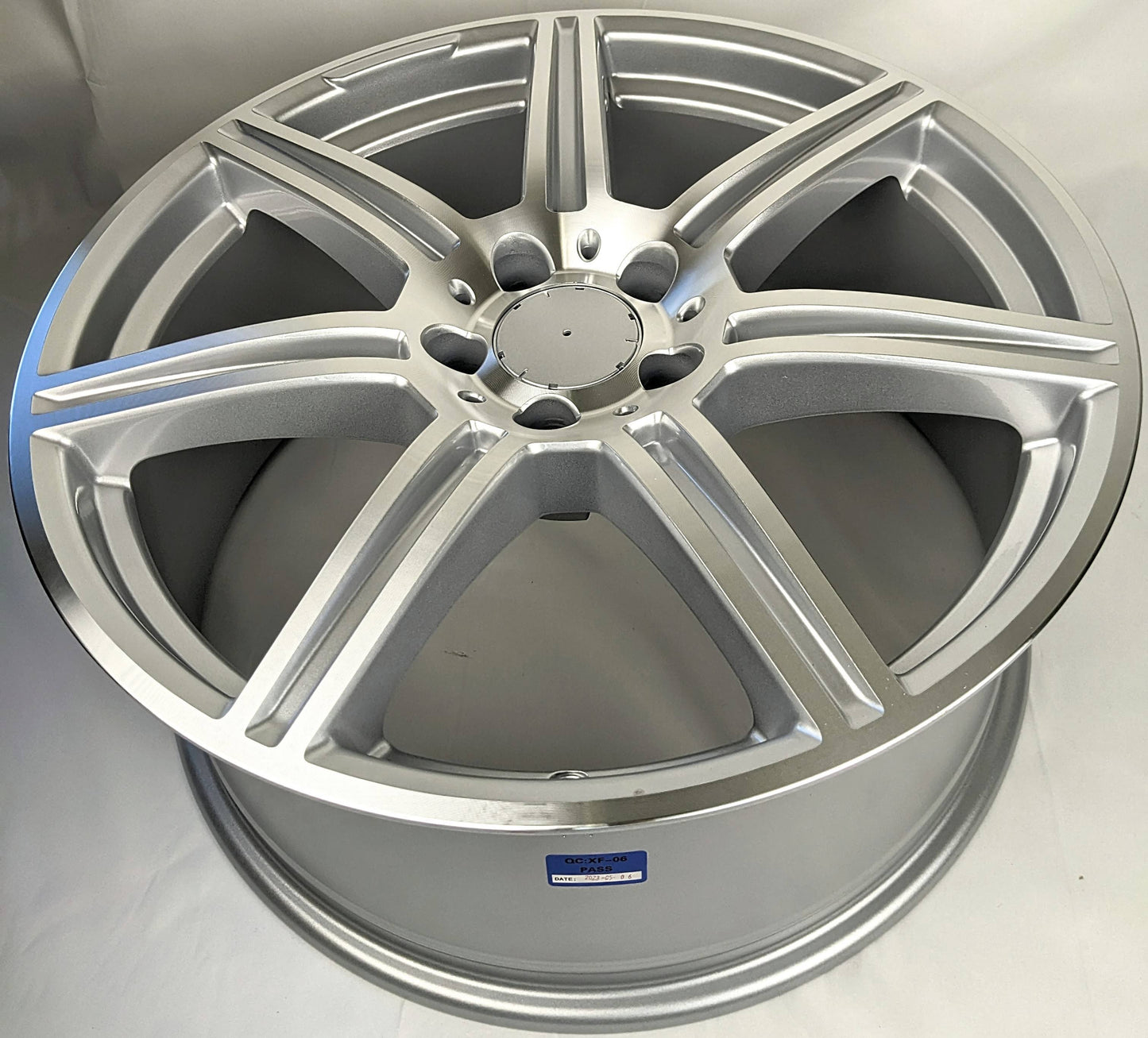 Set of 4 Wheels 19" x 8.5" and 19" x 9.5 Silver Machined Rims