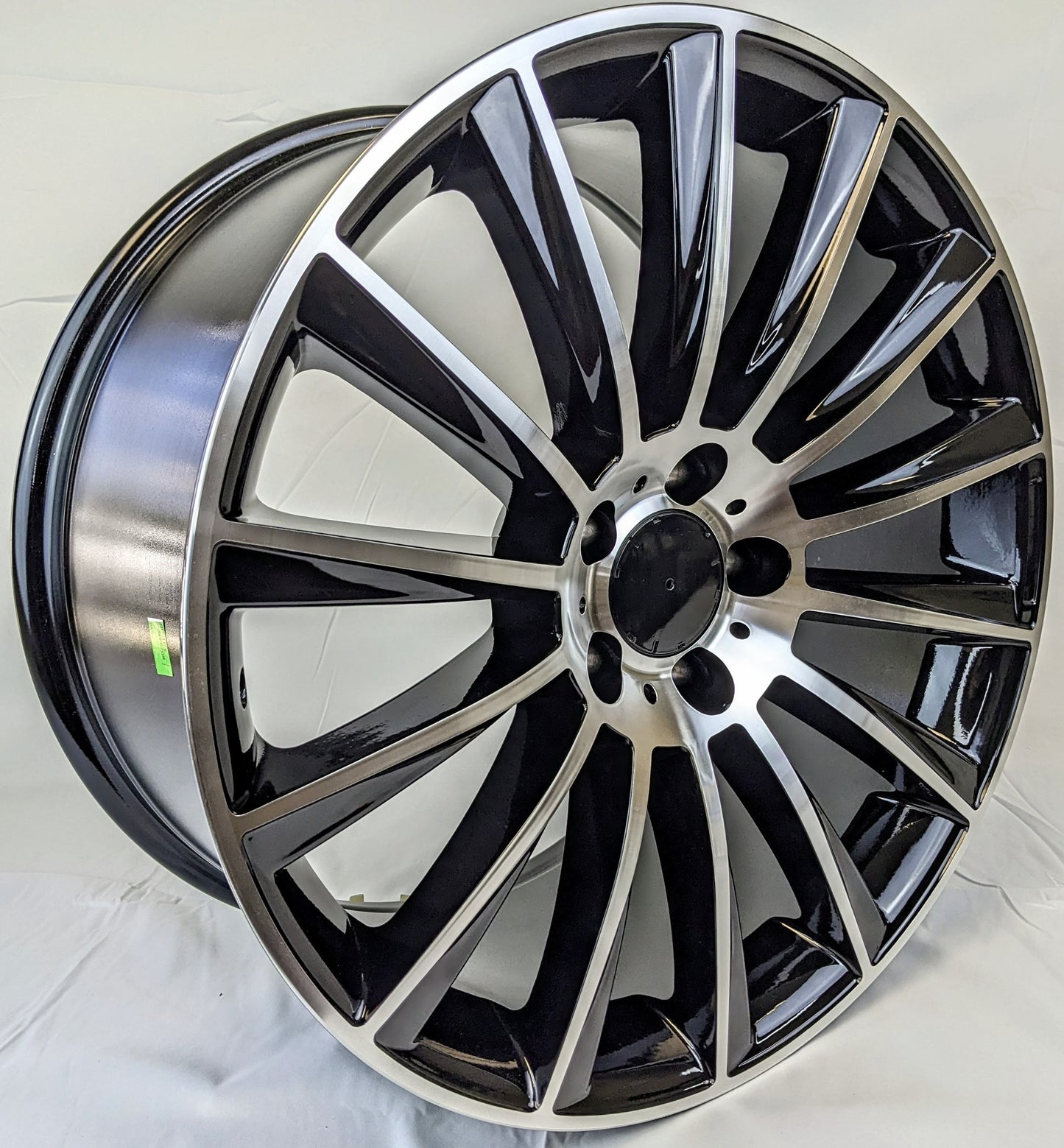 Set of 4 Wheels 18" x 8.5" and 18" x 9.5 Black Machined Rims