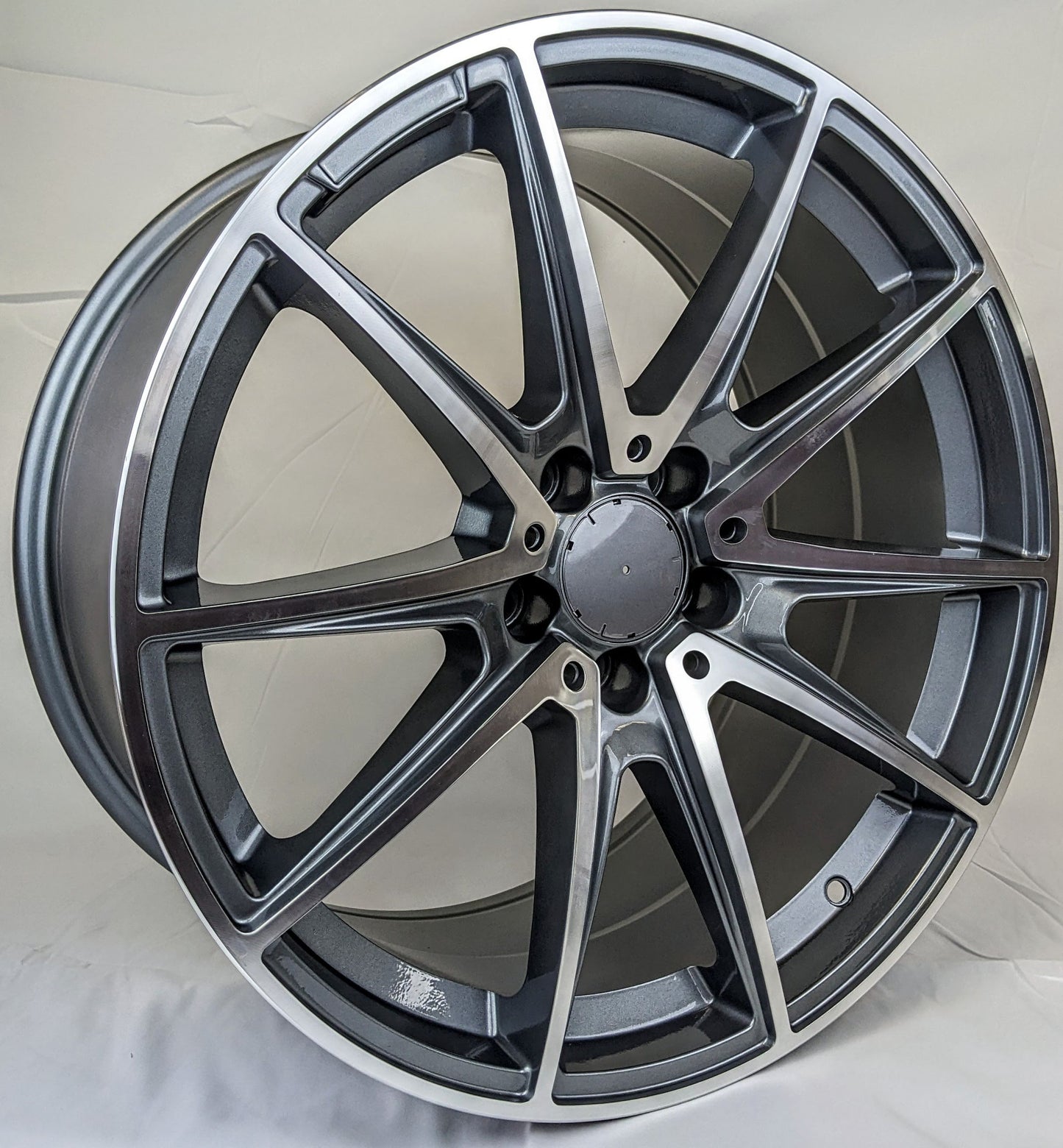 19" x 8.5" and 19" x 9.5" Gray Machined Rims