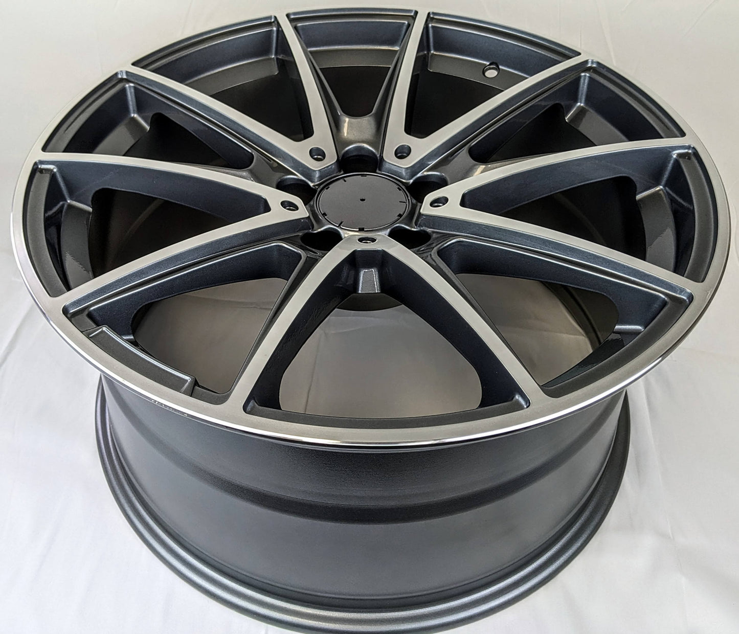 19" x 8.5" and 19" x 9.5" Gray Machined Rims