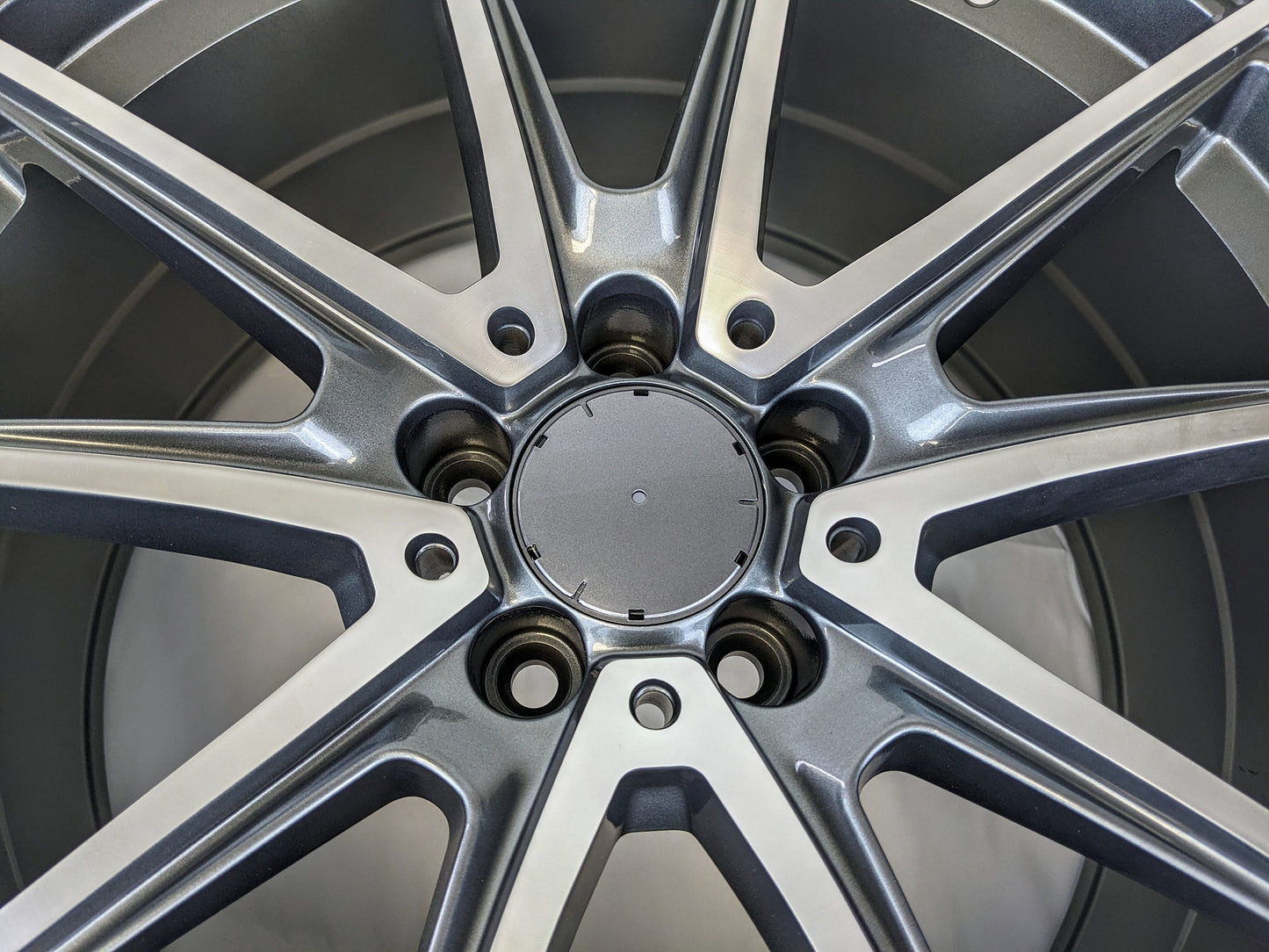 19" x 8.5" and 19" x 9.5" Gray Machined Rims