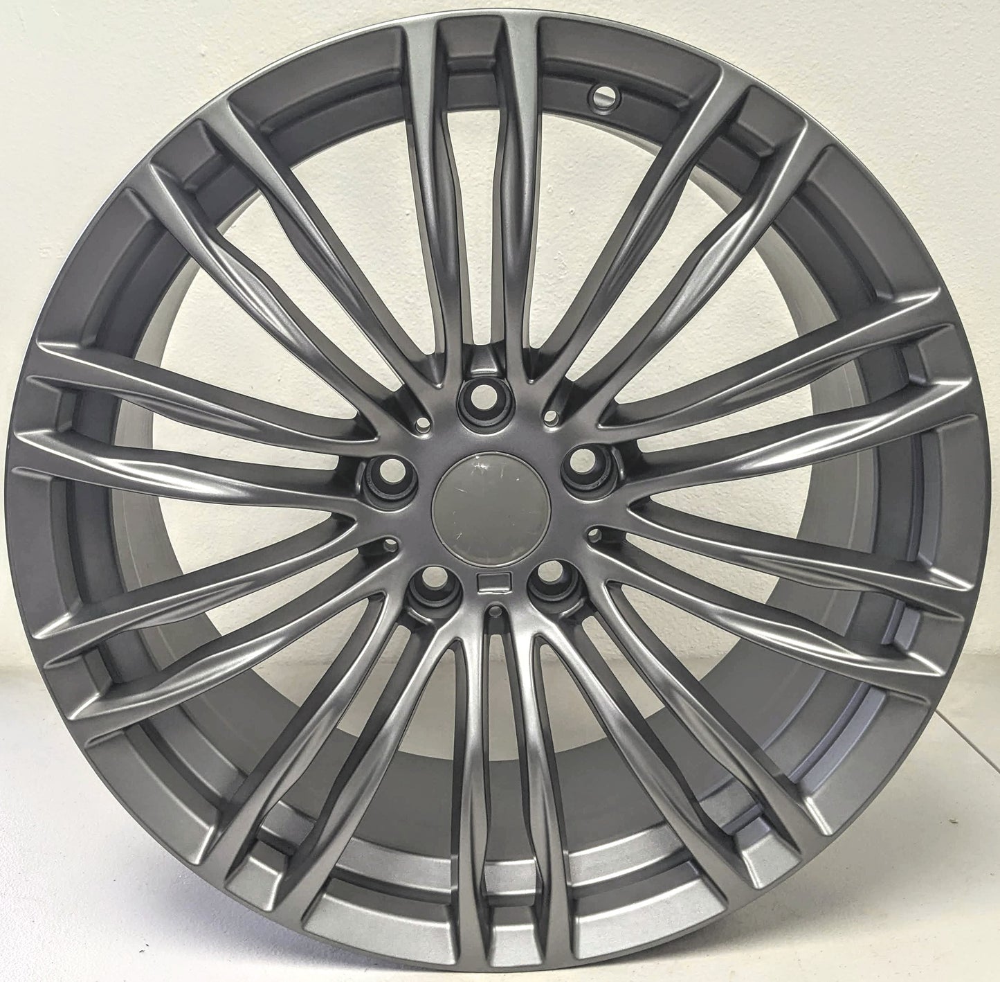 Set of 4 Wheels 19" x 8.5" and 19" x 9.5" Gray Wheels Rims