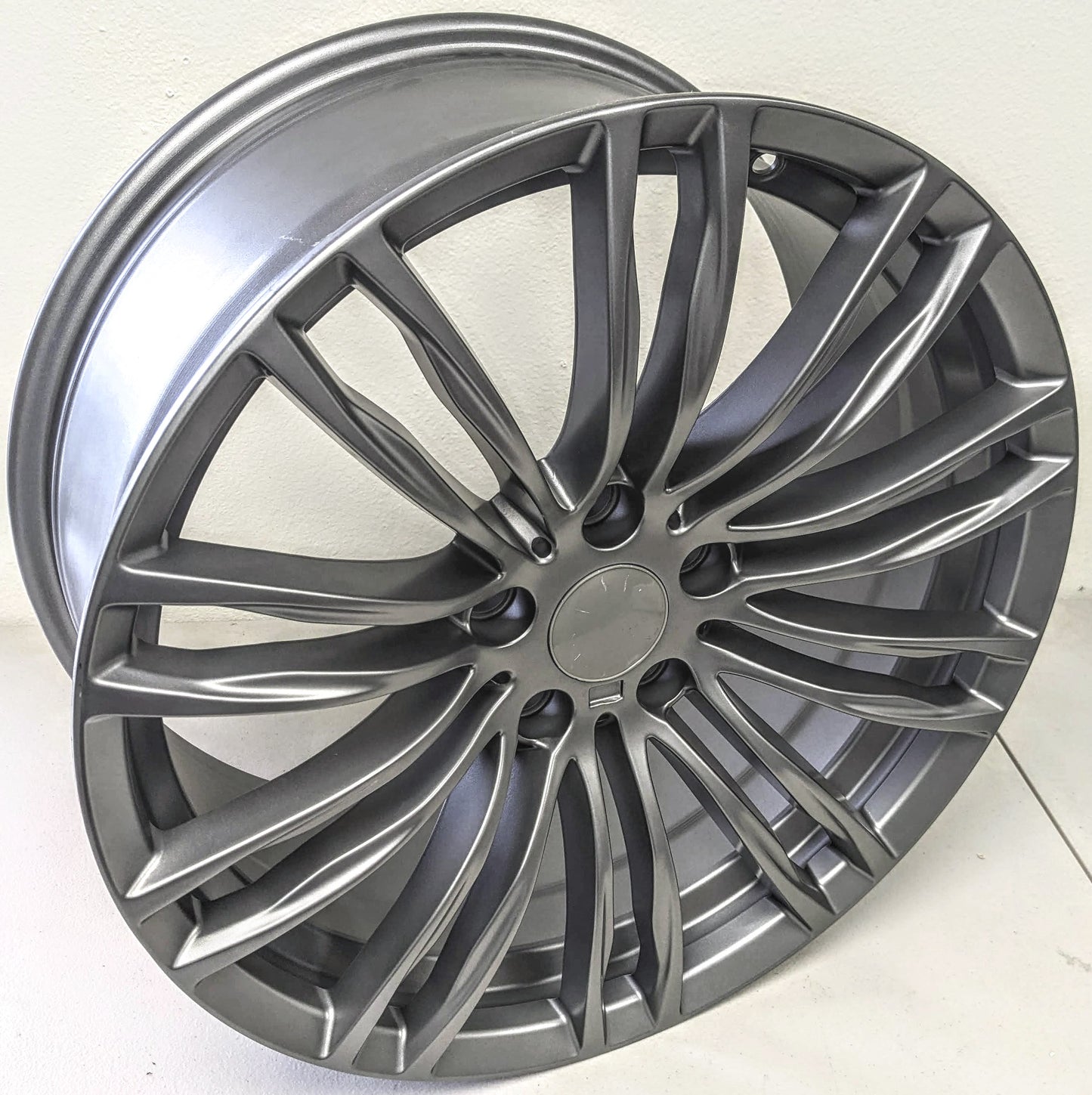 Set of 4 Wheels 19" x 8.5" and 19" x 9.5" Gray Wheels Rims